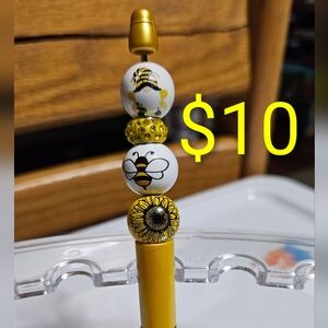 Yellow Beaded Pen with Sunflower and Bee Design